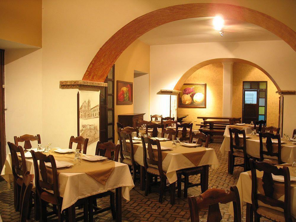 Hotel La Plazuela Попаян Экстерьер фото